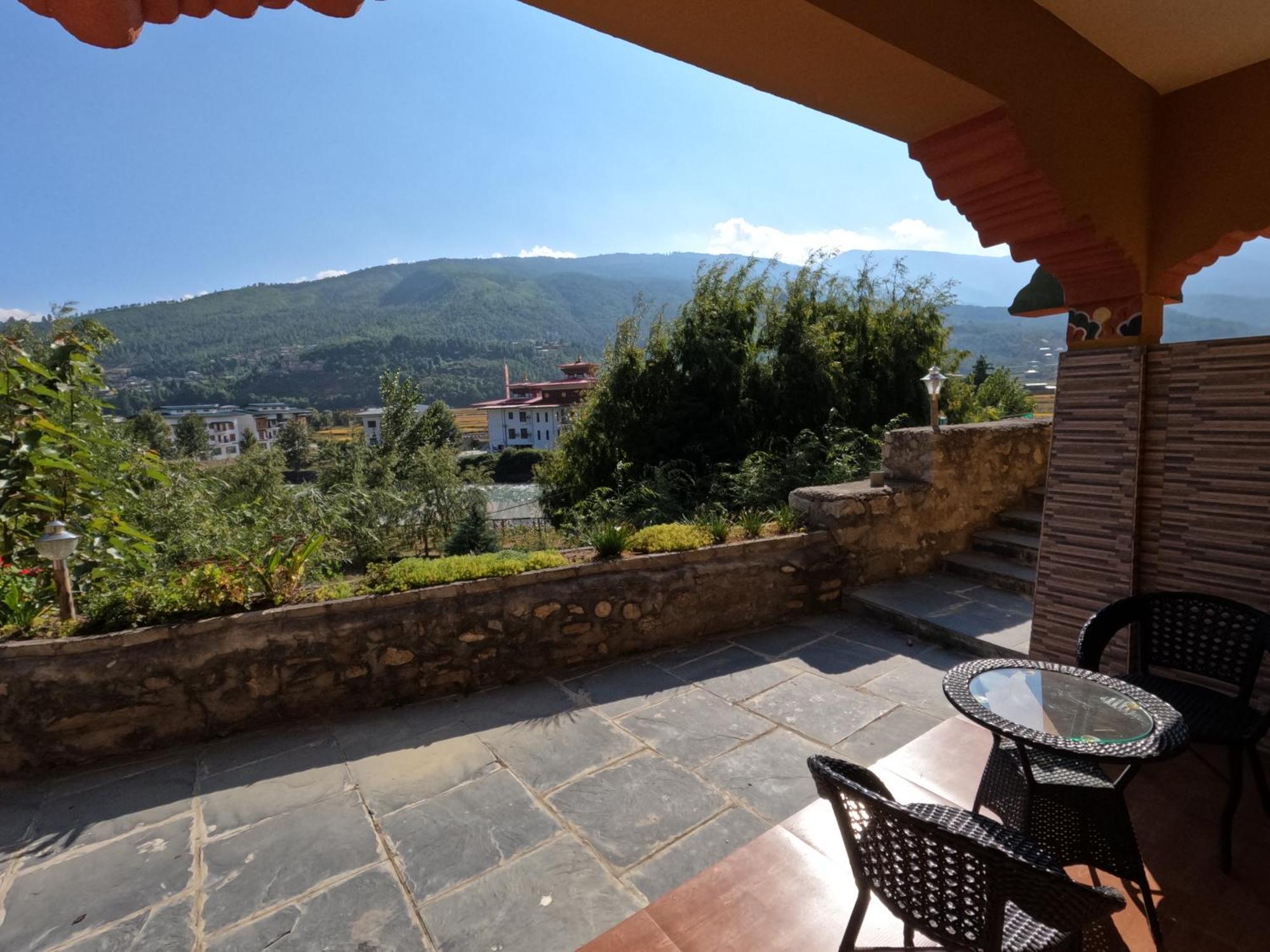 Rema Resort Paro Exterior photo
